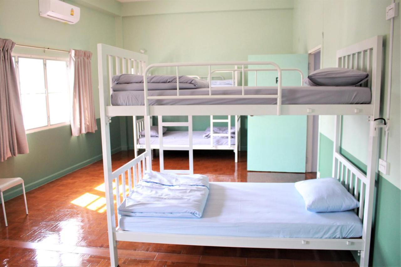 Sook Hostel (Adults Only) Čiang Mai Exteriér fotografie